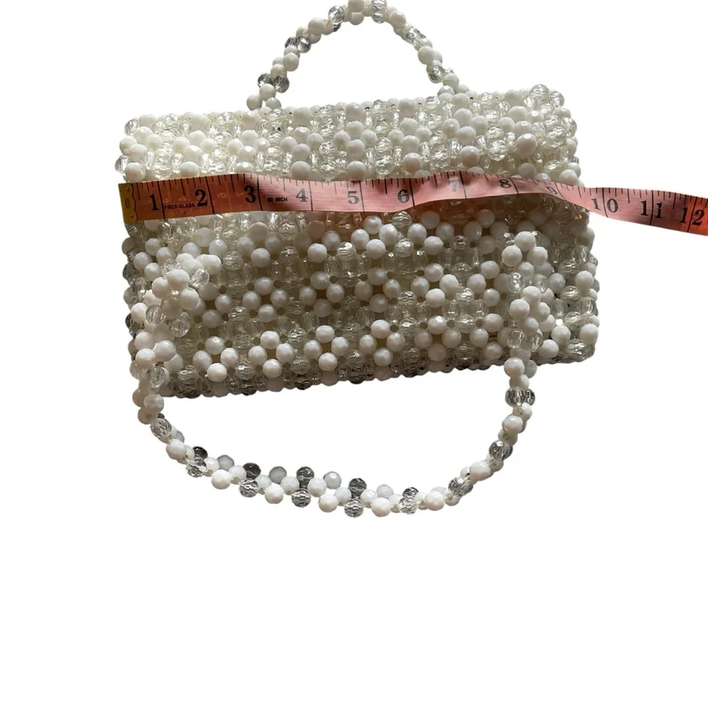 Vintage 1960s white/clear lucite beaded woven satchel handbag boho mod retro - Picture 8 of 10